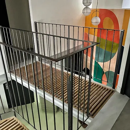 Apartment Urban Retreat In *