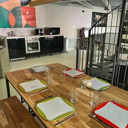 Urban Retreat In Paris