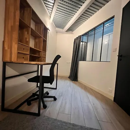 Urban Retreat In Paris